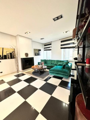 48 Fourty Eight Luxury Suites
